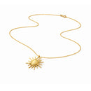 Colar Solar Dourado Feminino com Pingente de Sol Texturizado Banhado a  Ouro 18K