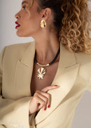 Colar Gota Orgânica Feminino em Corda Náutica e Seda Folheado a Ouro 18k