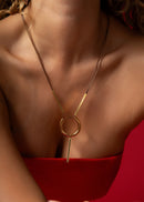 Colar Equilíbrio Feminino com Design Geométrico Folheado a Ouro 18k